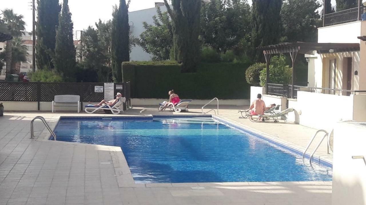 Aphrodite Gardens Appartamento Paphos Esterno foto